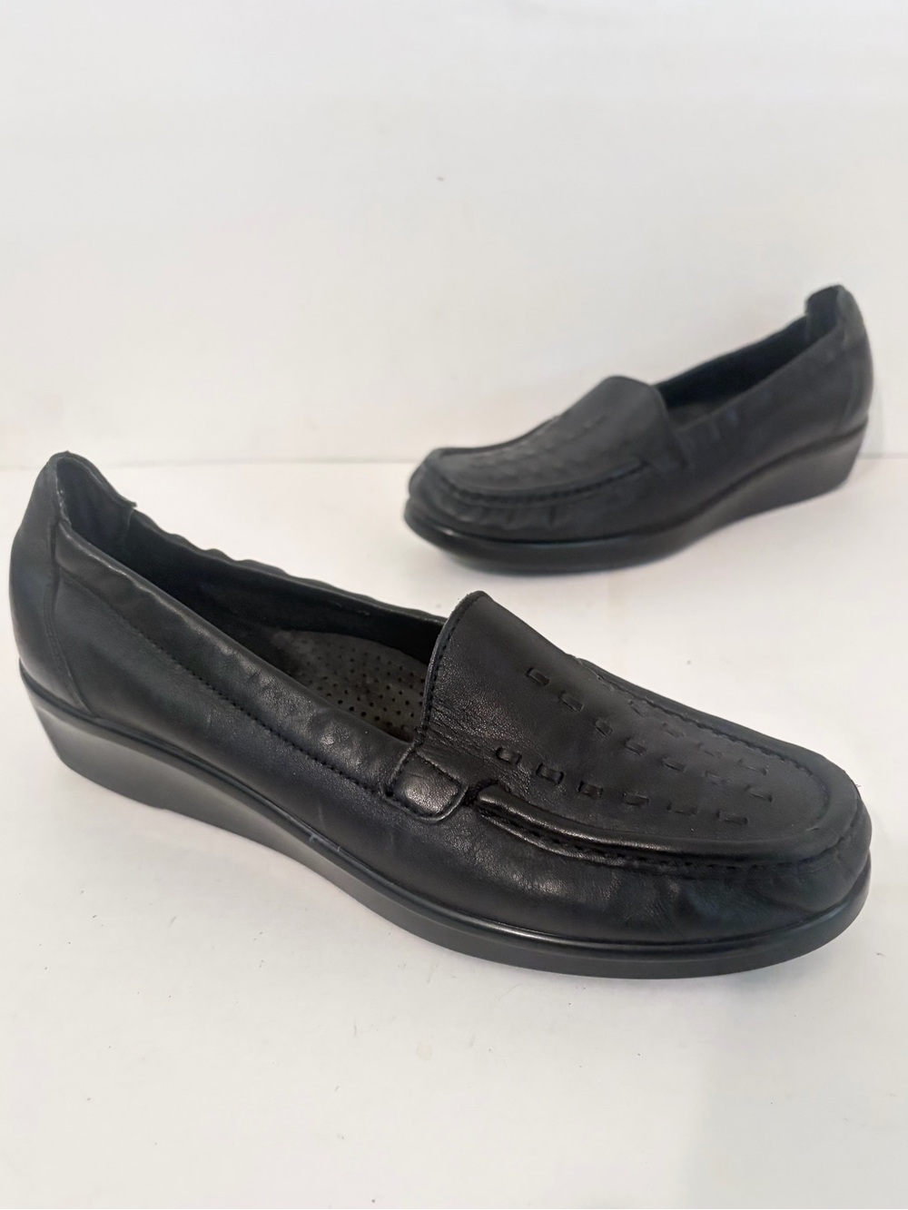 SAS Tripad Comfort Black Leather Weave Slip On Low Wedge Heel Loafers